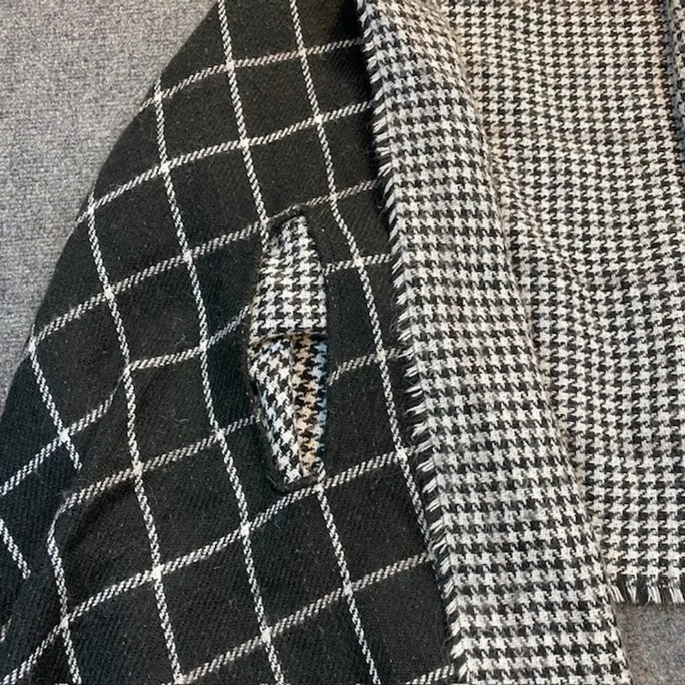 TROUVE Hooded Black White Plaid Poncho Jacket Wool Blend Womens One Size Warm